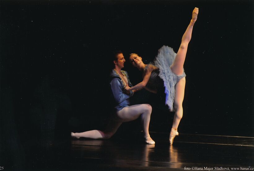 Louskáček - pas de deux, (Marika Mikanová, Petr Holuša). Foto Hana Major Sládková.